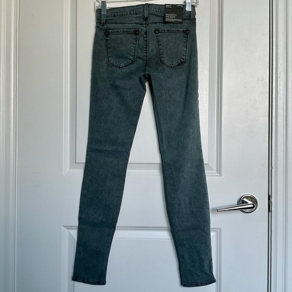 J BRAND Photo Ready Jeans - Picture 4 of 11